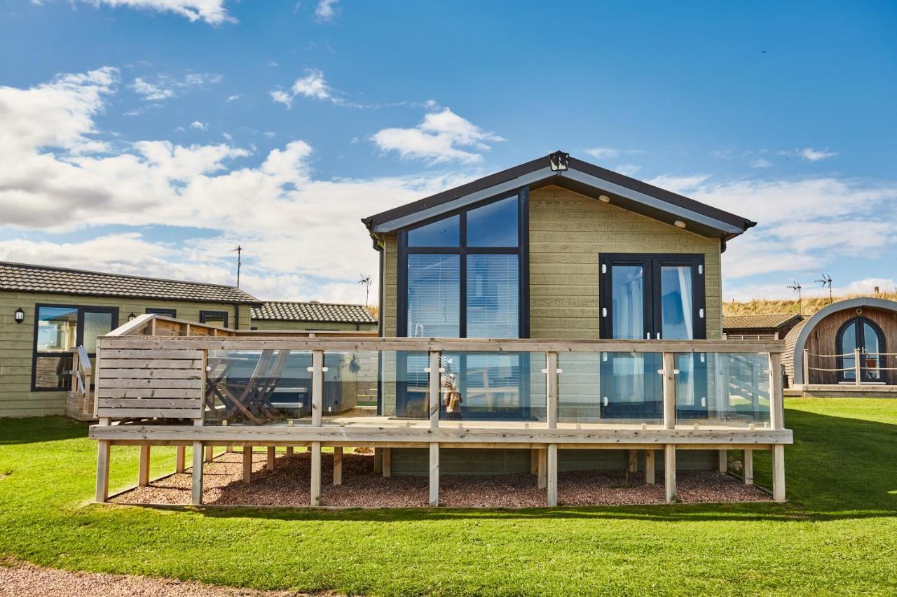 Sauchope Links Holiday Lodge And Glamping Park Crail Exterior photo