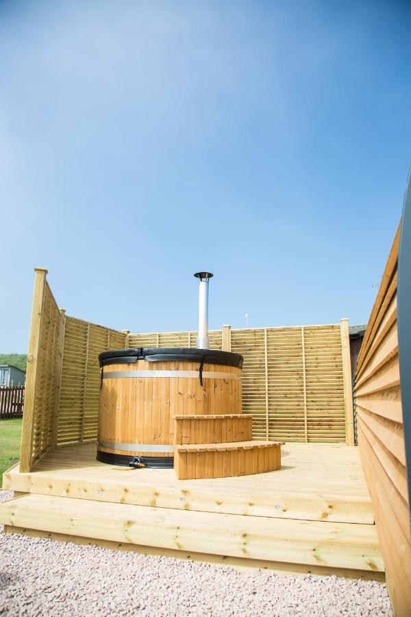 Sauchope Links Holiday Lodge And Glamping Park Crail Exterior photo